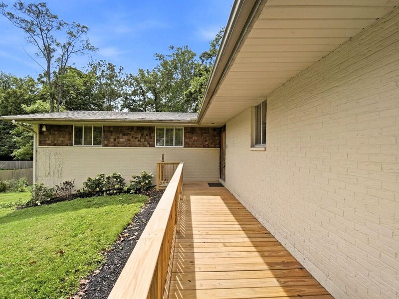 2351 S Linda Drive, Bellbrook, OH 45305 Photo 11