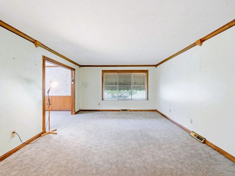 2351 S Linda Drive, Bellbrook, OH 45305 Photo 14