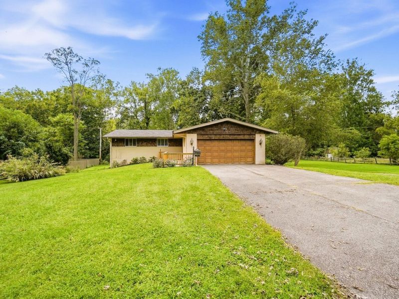 2351 S Linda Drive, Bellbrook, OH 45305 Photo 6