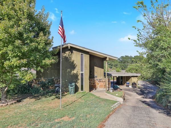 750 Risser Avenue , Muskogee, OK 74403