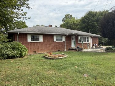 1017 N Main Street, Barbourville, KY 40906