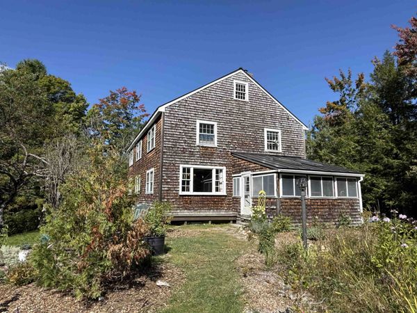 2382 NH Route 118, Dorchester, NH 03266