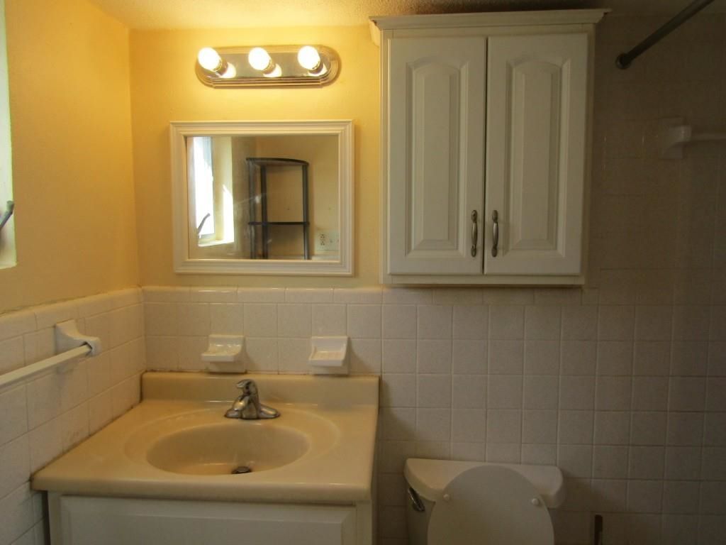 2202 Perrin Dr.  Photo 12