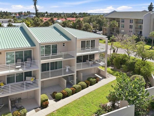 797 BENJAMIN FRANKLIN DRIVE , Unit 9, SARASOTA, FL 34236