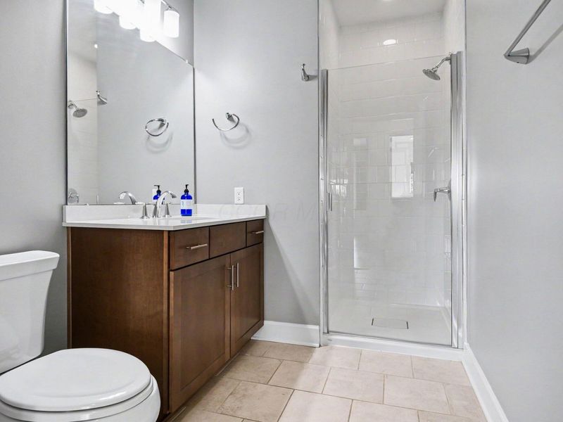 828 Bobcat Avenue , Unit 404, Columbus, OH 43212 Photo 16
