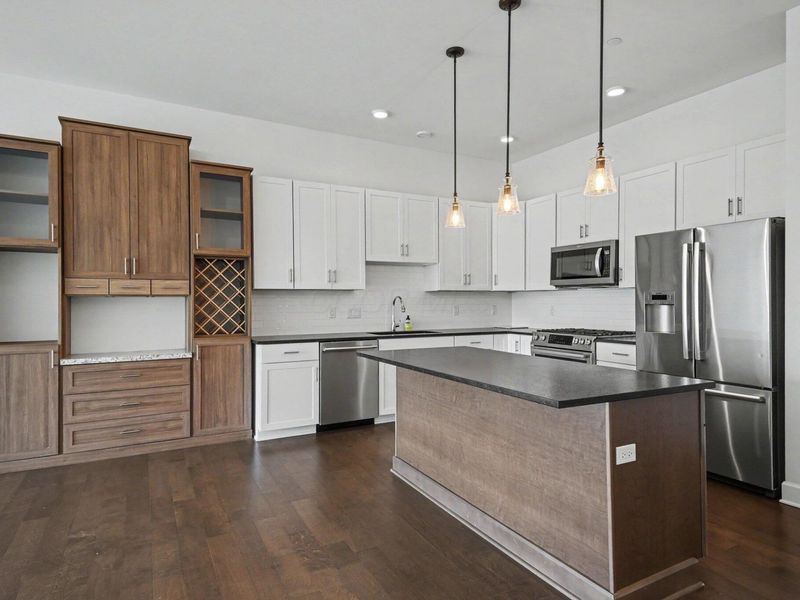 828 Bobcat Avenue , Unit 404, Columbus, OH 43212 Photo 7