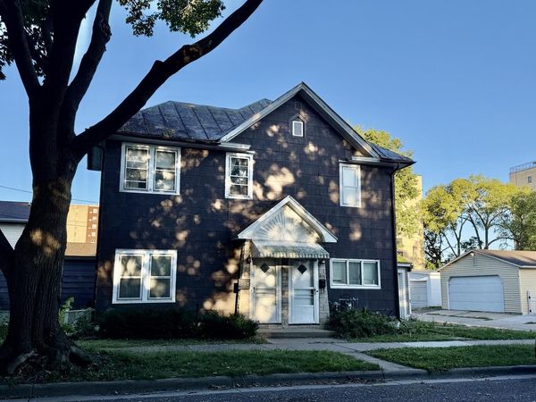 416-418 8th STREET S, La Crosse, WI 54601