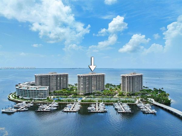 2 Grove Isle Dr, Unit B1402, Miami, FL 33133