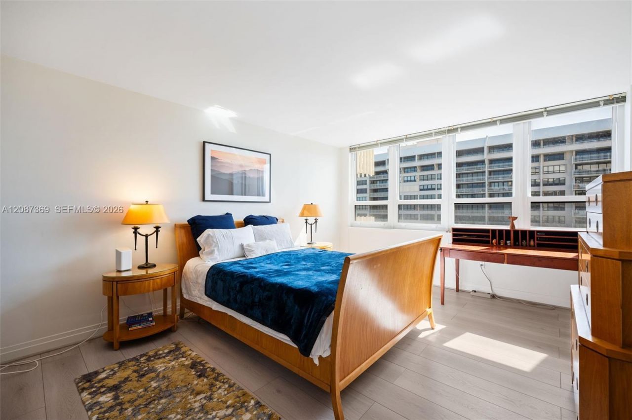 2 Grove Isle Dr, Unit B1402, Miami, FL 33133 Photo