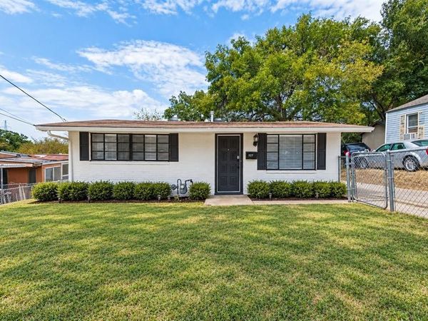 227 S Justin Avenue, Dallas, TX 75211