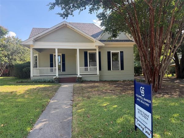 206 E Josephine Street , Weatherford, TX 76086