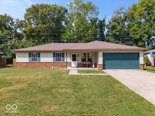 8632 Chessie Drive, Indianapolis, IN 46217