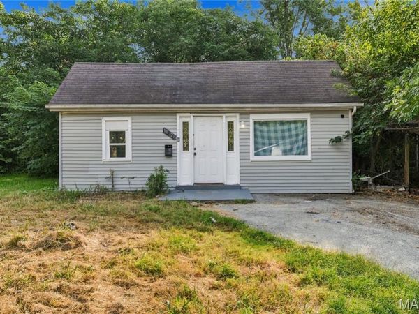 10320 Baron Drive , St Louis, MO 63136