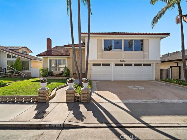 20241 Morristown, Huntington Beach, CA 92646