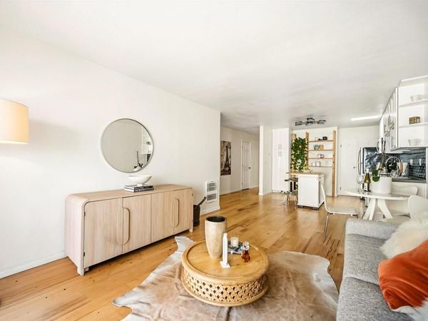 427 Lagunitas Ave, Unit 305, Oakland, CA 94610