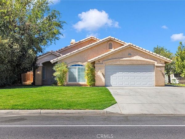 13520 Driftwood, Victorville, CA 92395