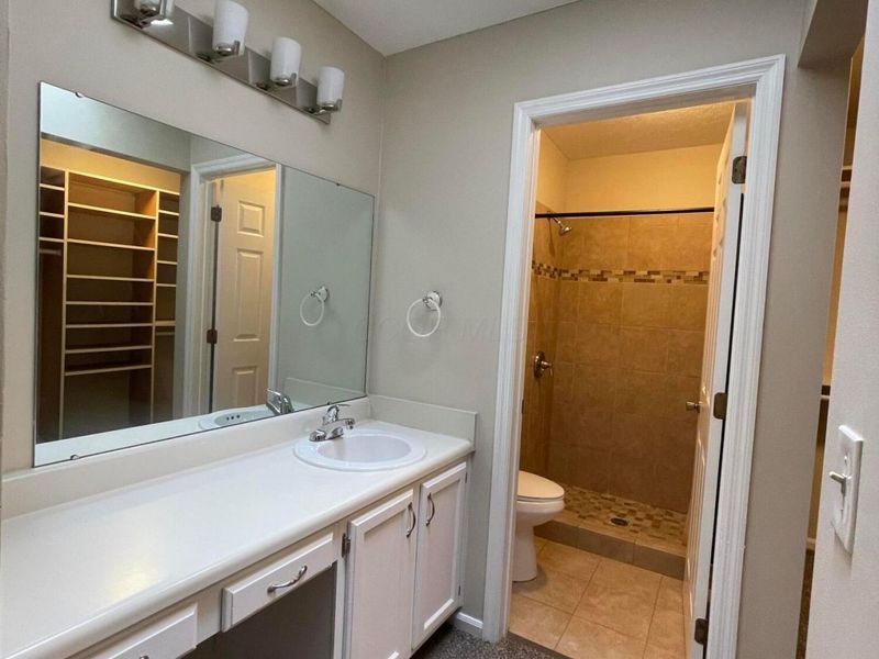 2688 Woodland Trail Drive, Columbus, OH 43231 Photo 14