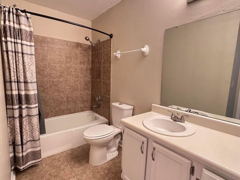 2688 Woodland Trail Drive, Columbus, OH 43231 Photo 19