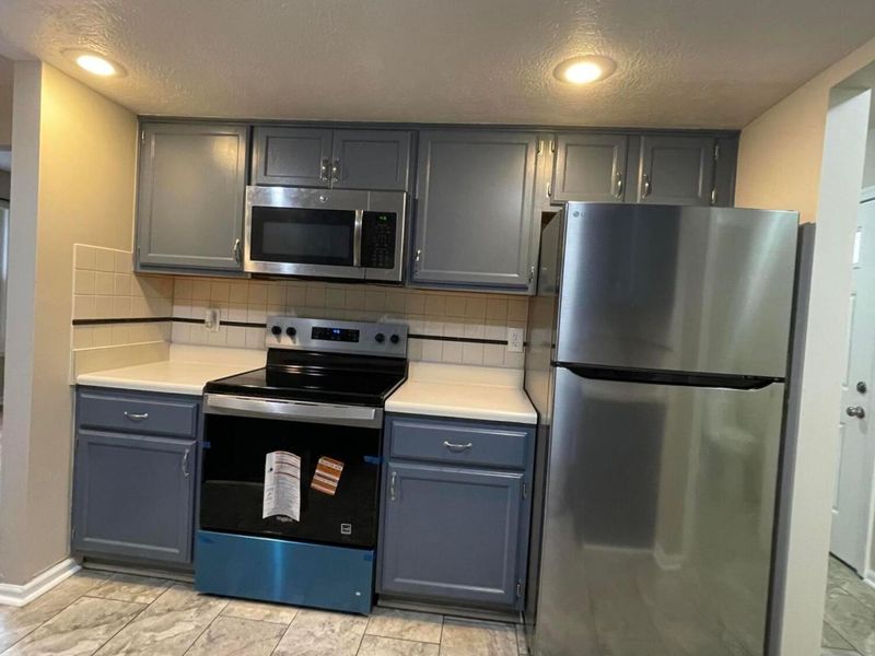2688 Woodland Trail Drive, Columbus, OH 43231 Photo 6