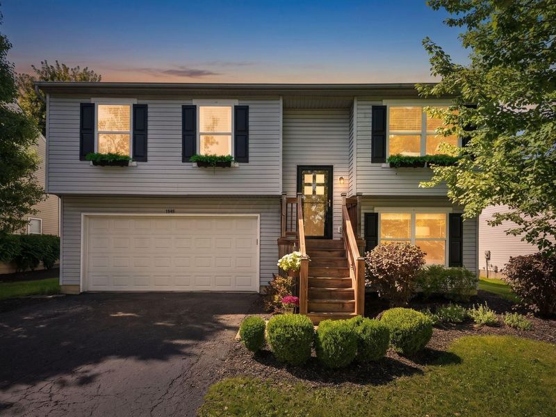 1868 Ashburn Drive, Delaware, OH 43015 Photo 2