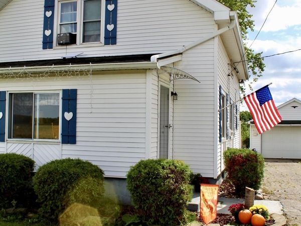 3847 Peet Road, New Lothrop, MI 48460