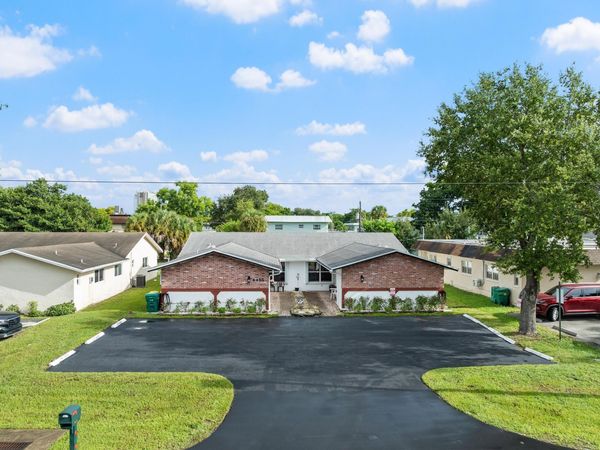 4465 SW 54th Court, Fort Lauderdale, FL 33314