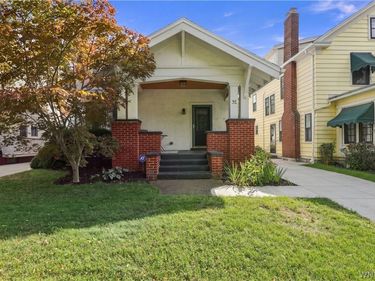 32 North Drive , Buffalo, NY 14216