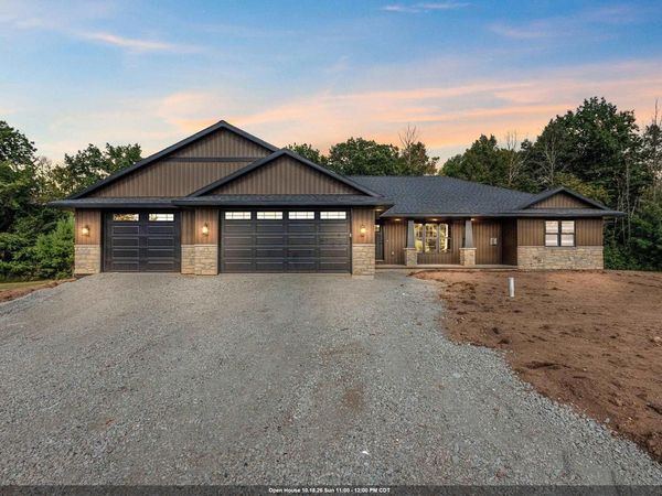 6157 BAY HILL COURT, Luxemburg, WI 54217