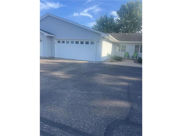 614 Raymond Street, Unit 9B, Somerset, WI 54025