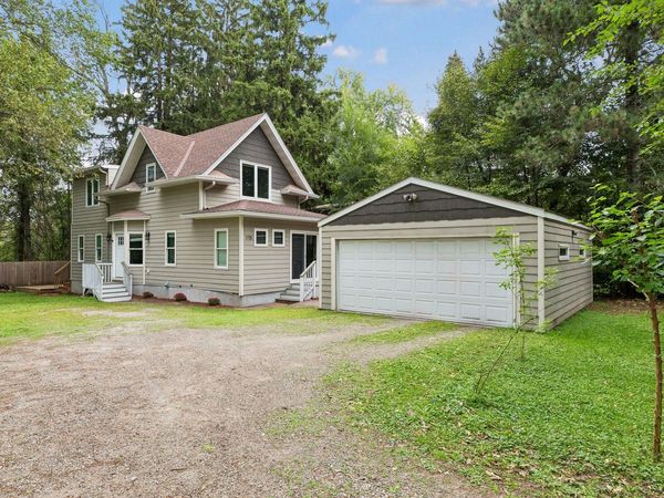 115 Spruce Street , Mahtomedi, MN 55115