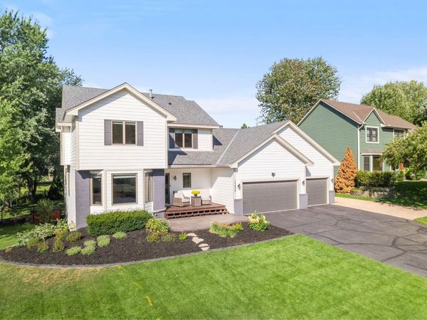 13635 Gardenia Path, Apple Valley, MN 55124