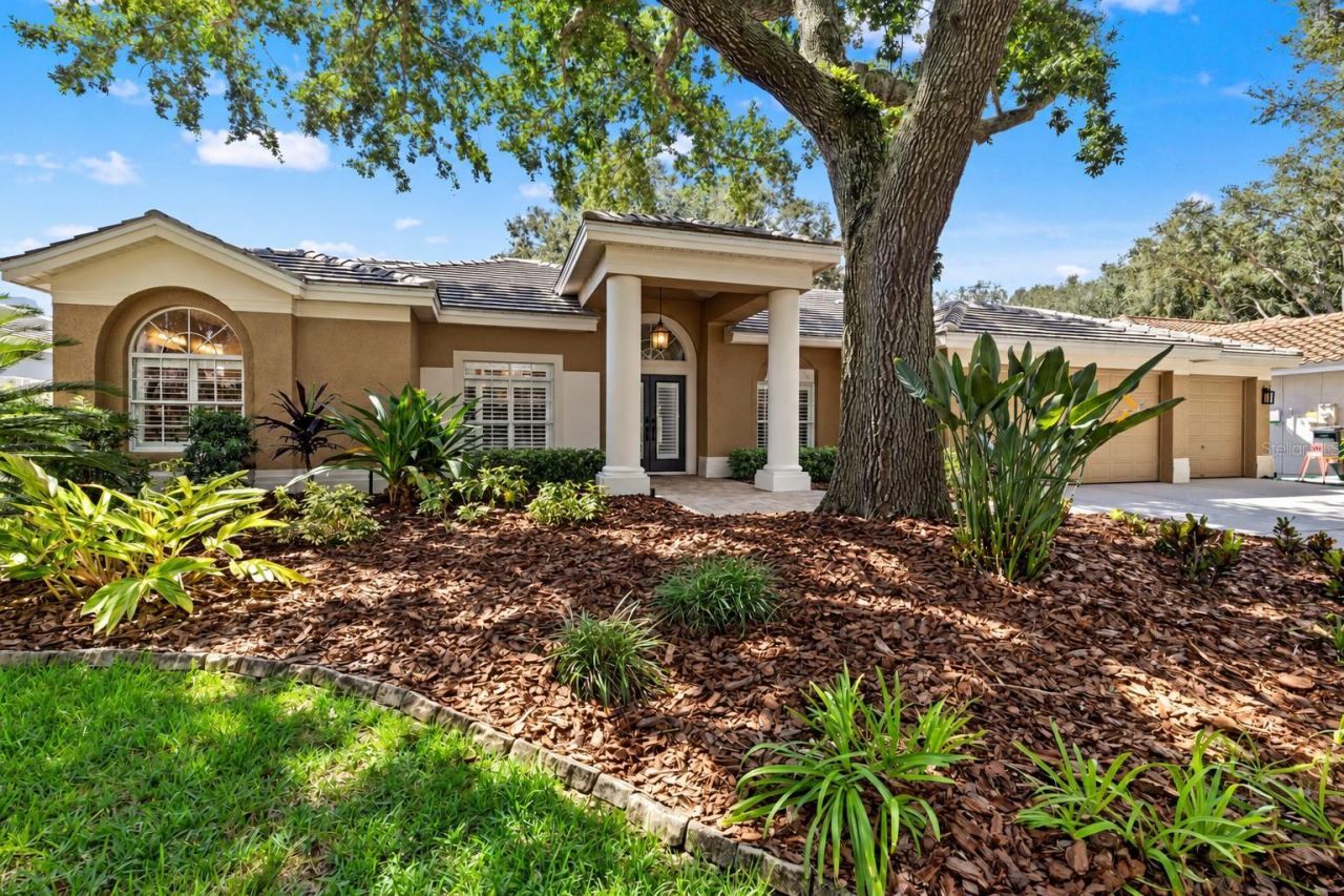 9323 Wellington Park Circle, Tampa, FL 33647 Main Photo