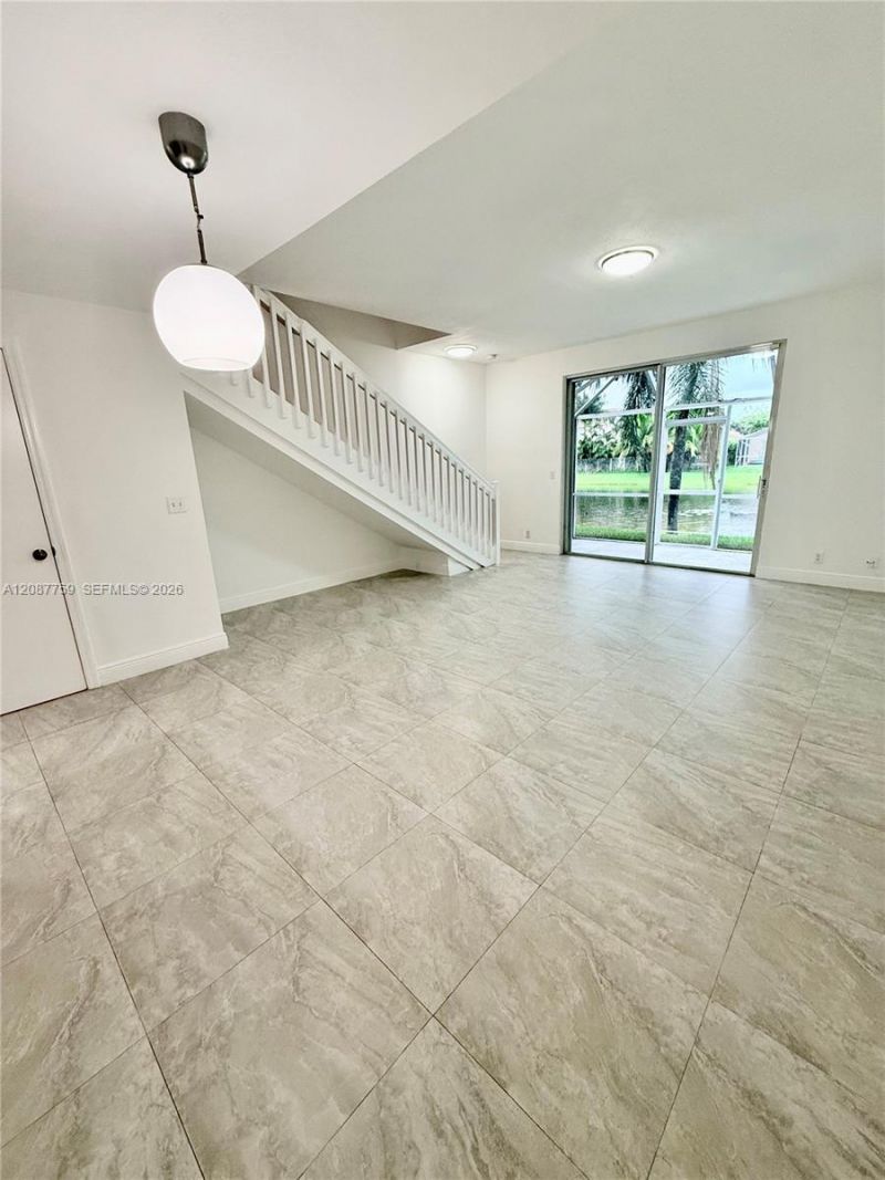 1249 Presidio Dr, Unit 3-42, Weston, FL 33327 Photo