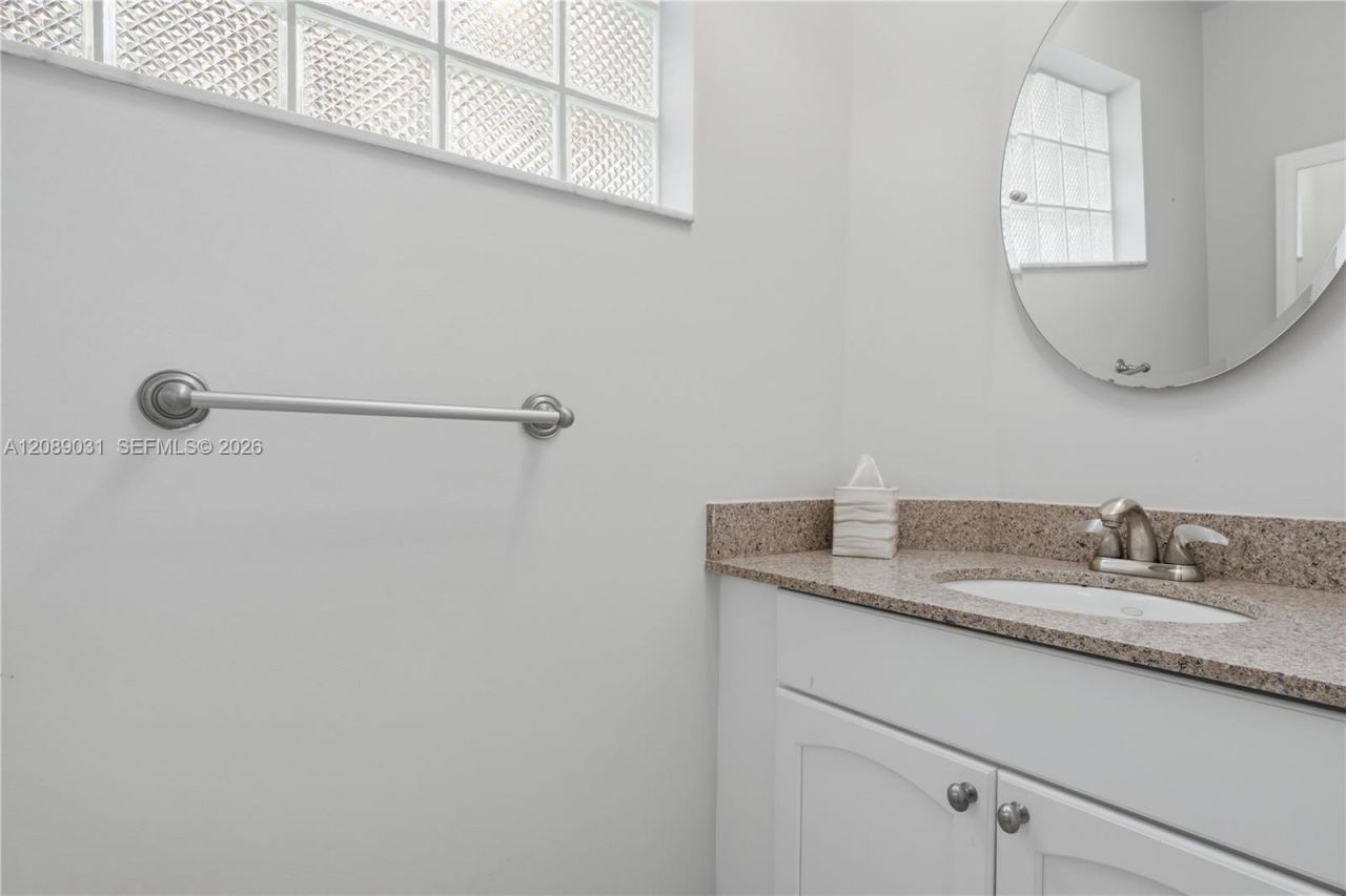 10000 NW 4th St, Plantation, FL 33324 Photo