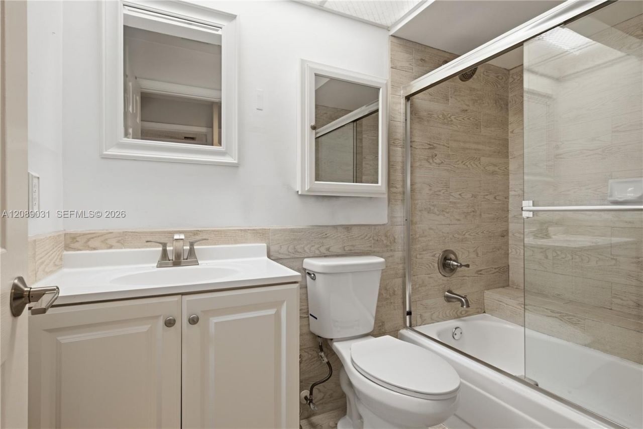 10000 NW 4th St, Plantation, FL 33324 Photo
