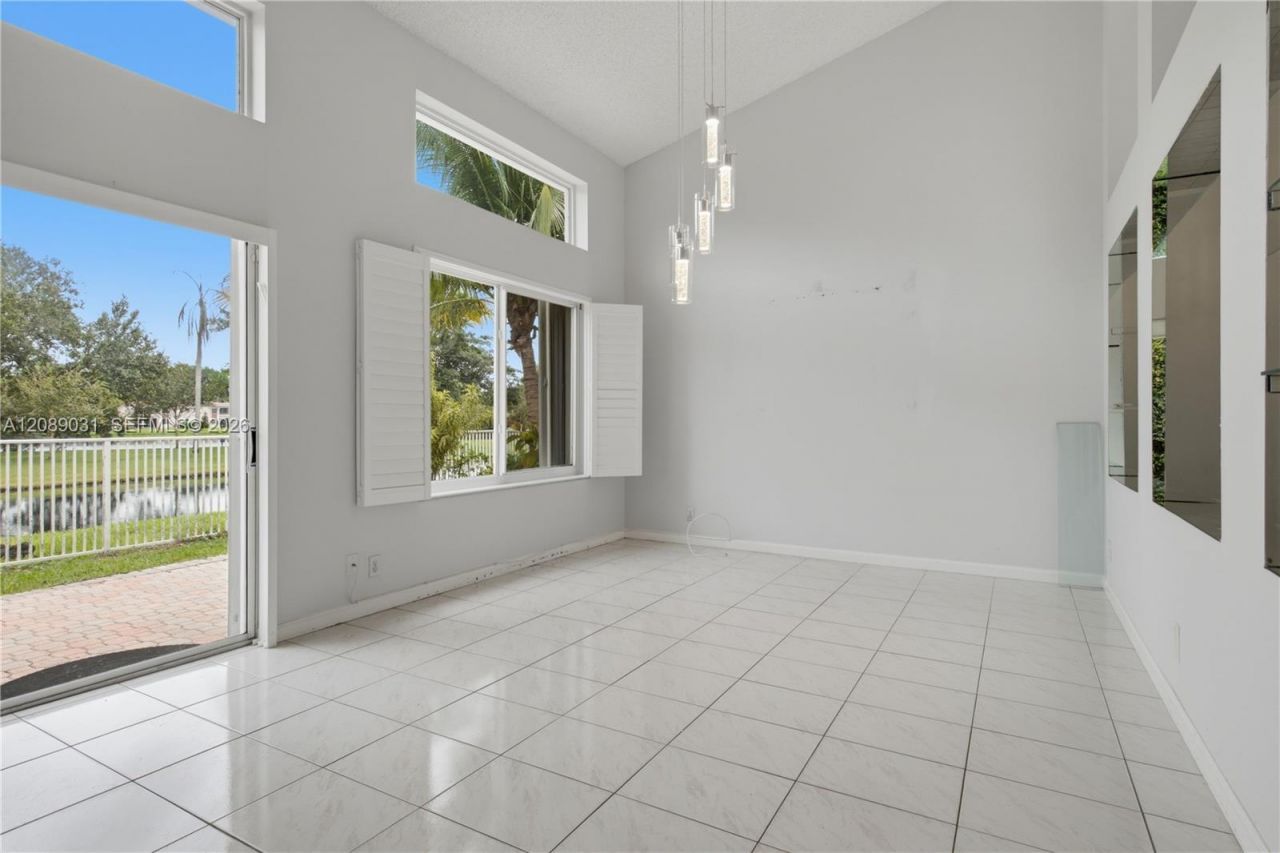 10000 NW 4th St, Plantation, FL 33324 Photo