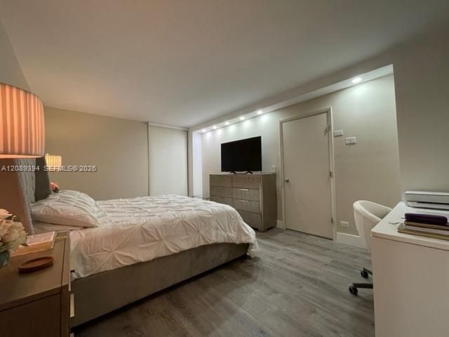 3625 N Country Club Dr , Unit 704, Aventura, FL 33180 Photo