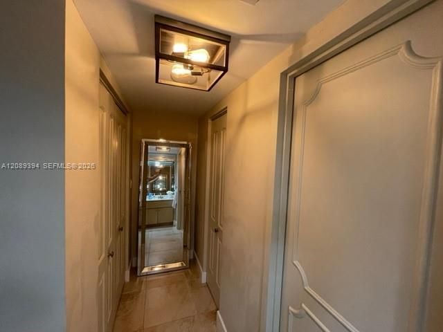 3625 N Country Club Dr , Unit 704, Aventura, FL 33180 Photo