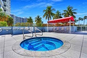 3625 N Country Club Dr , Unit 704, Aventura, FL 33180 Photo