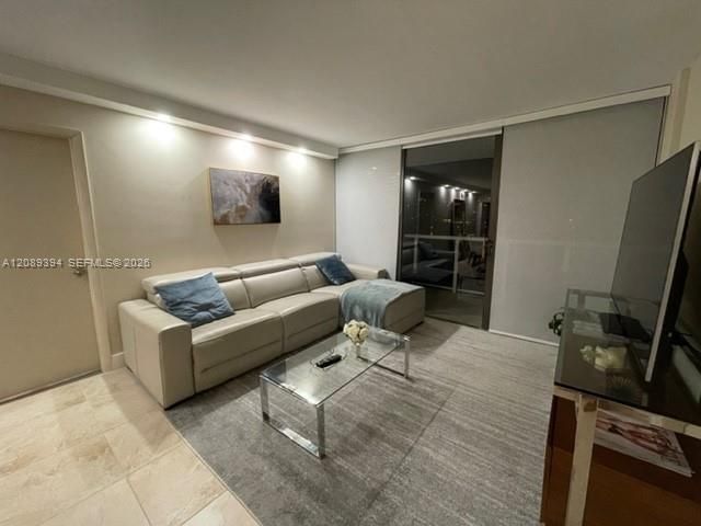 3625 N Country Club Dr , Unit 704, Aventura, FL 33180 Photo