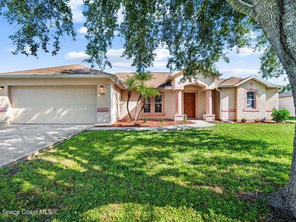 1263 Wadsworth Street SE, Palm Bay, FL 32909