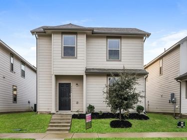 5504 Calm Waters, Fort Worth, TX 76119