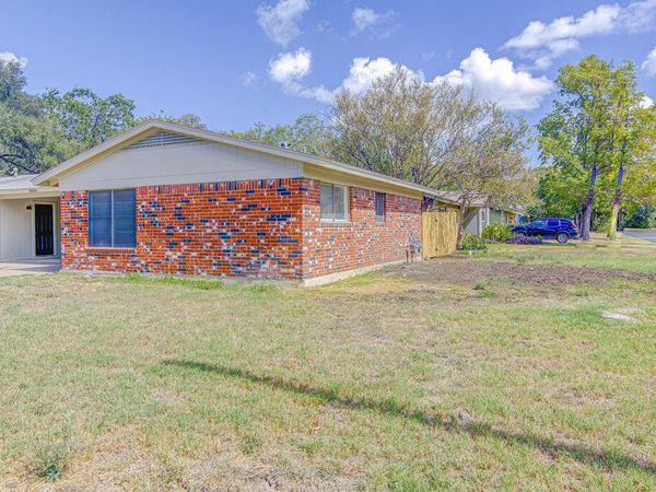 5006 Brighton RD, Unit A, Austin, TX 78745