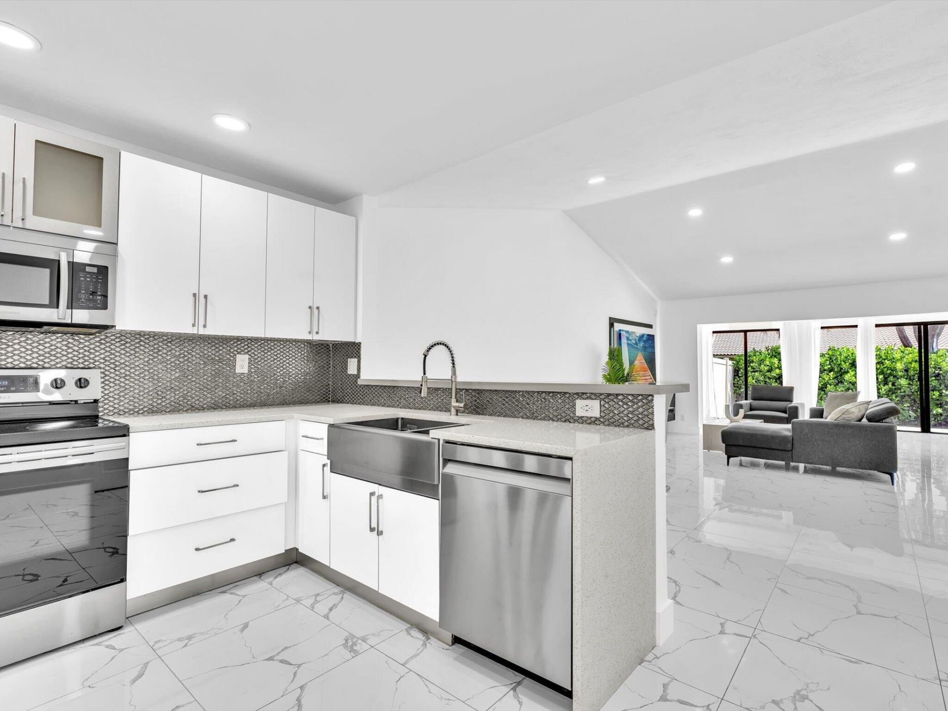 21578 Altamira Avenue, Boca Raton, FL 33433 Photo