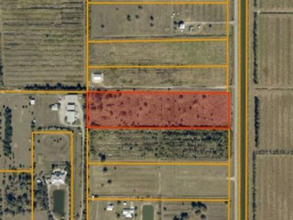 1401 S HEADER CANAL Road, Fort Pierce, FL 34945