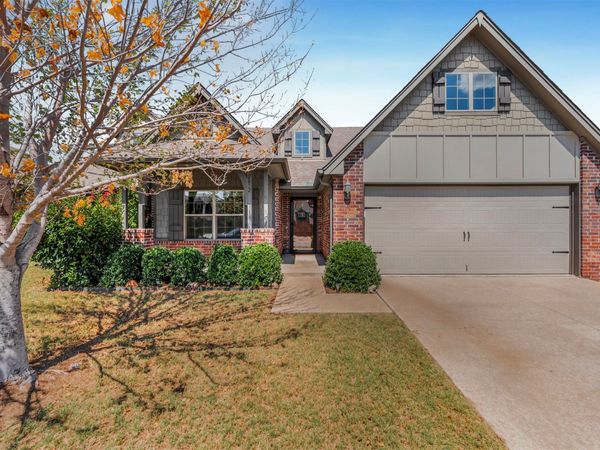 2612 W Van Buren Court, Broken Arrow, OK 74011
