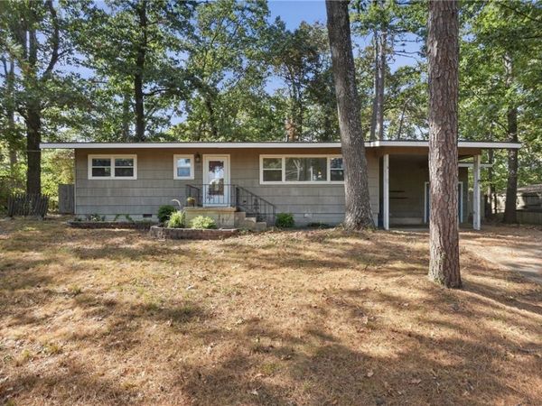 13 Sheneman Drive , Bella Vista, AR 72715