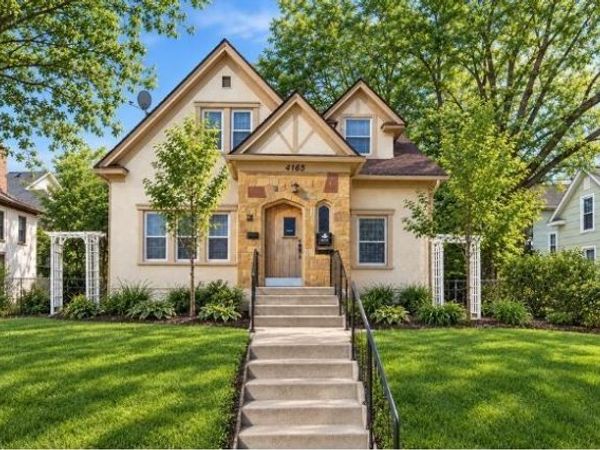 4165 Aldrich Avenue N, Minneapolis, MN 55412