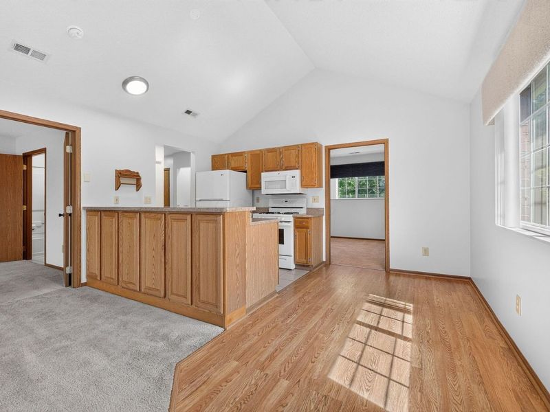 5740 Black Walnut Drive, Gahanna, OH 43230 Photo 12