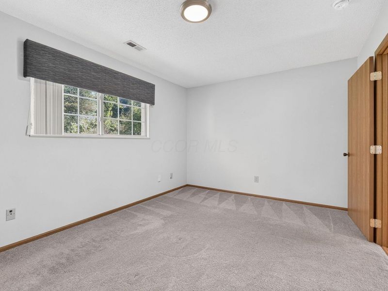 5740 Black Walnut Drive, Gahanna, OH 43230 Photo 25